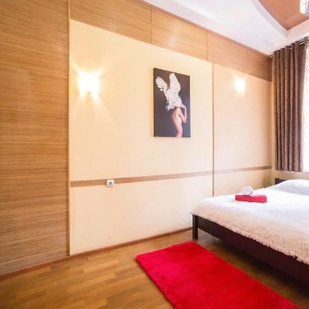Rk Central Avenue Apartment Liov Exterior foto