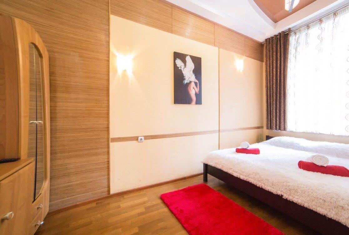 Rk Central Avenue Apartment Liov Exterior foto